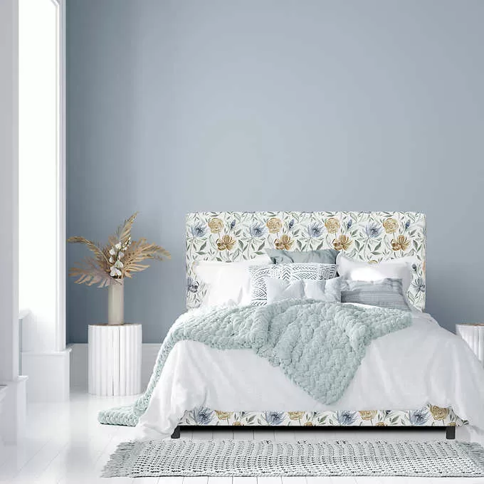 Ashland Upholstered Bed