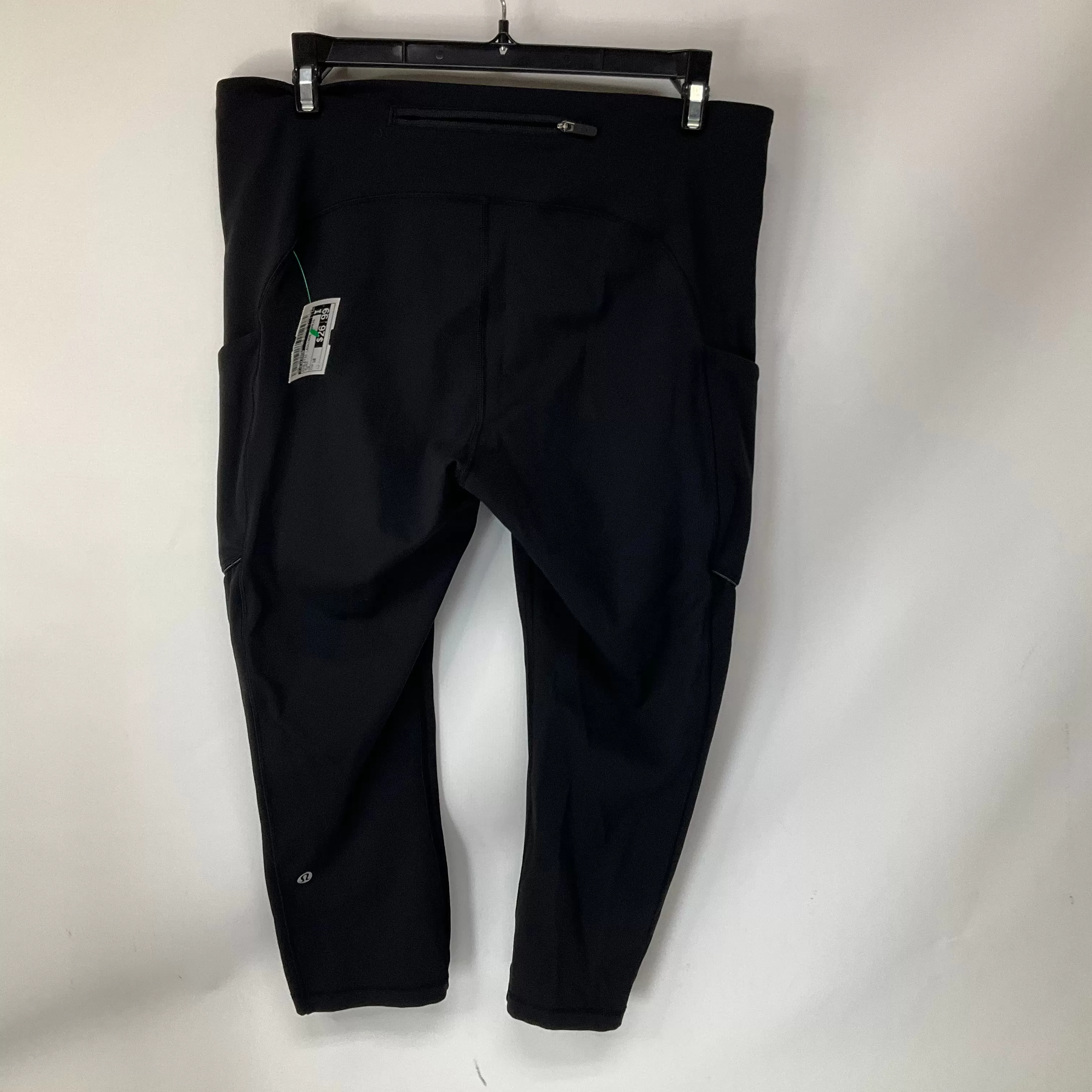 Athletic Leggings Capris By Lululemon In Black, Size: 10