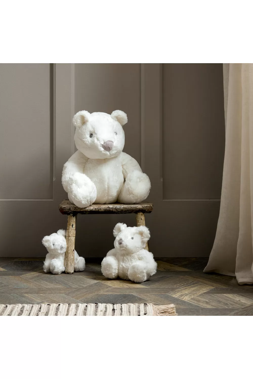 Bambino White Plush Bear Medium 18cm