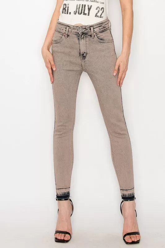 HIGH RISE STRETCH SKINNY JEANS