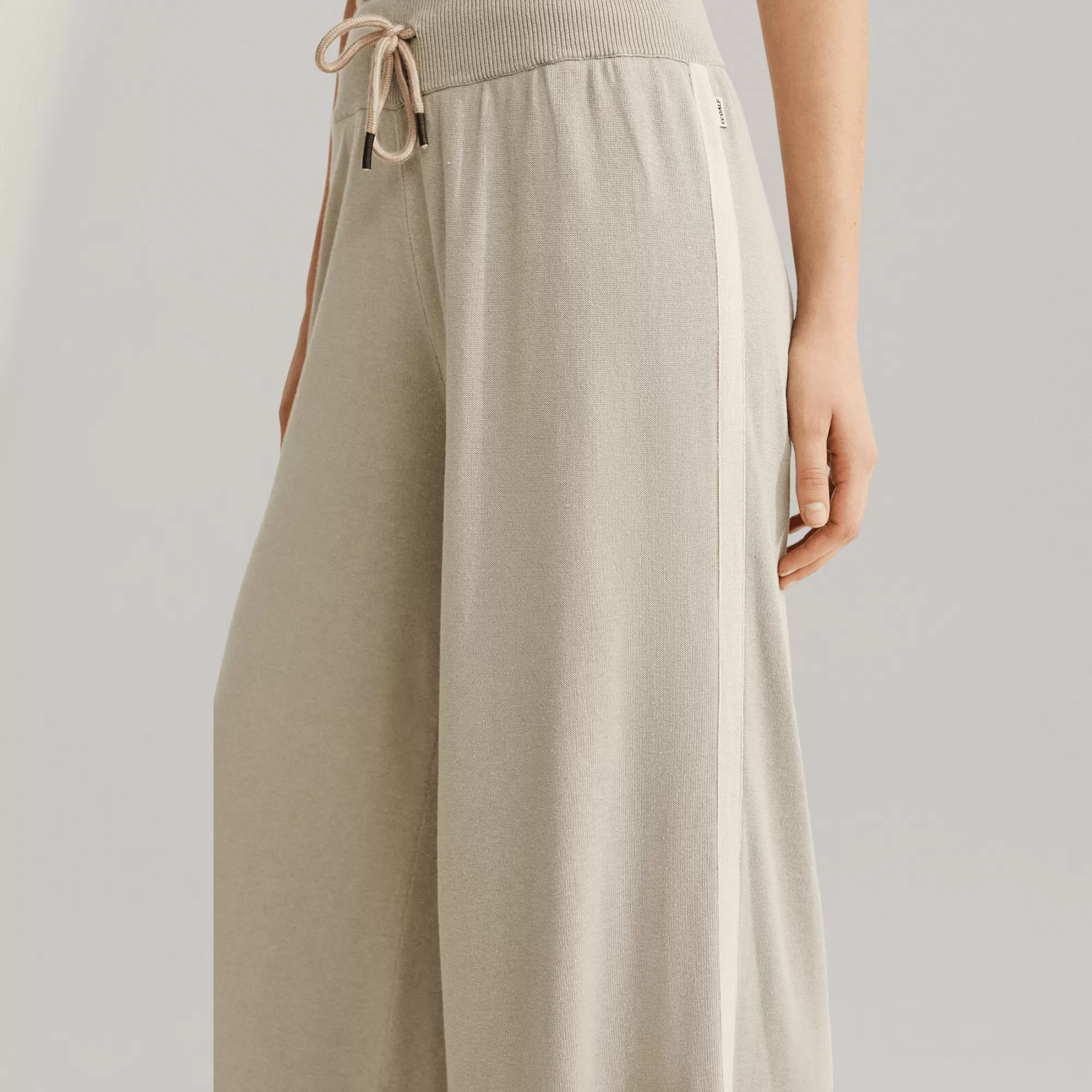 Knitted Wide-Leg Pants - Taupe | Women's