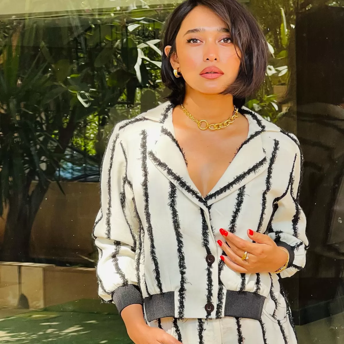 Sayani Gupta in Double Layer Choker