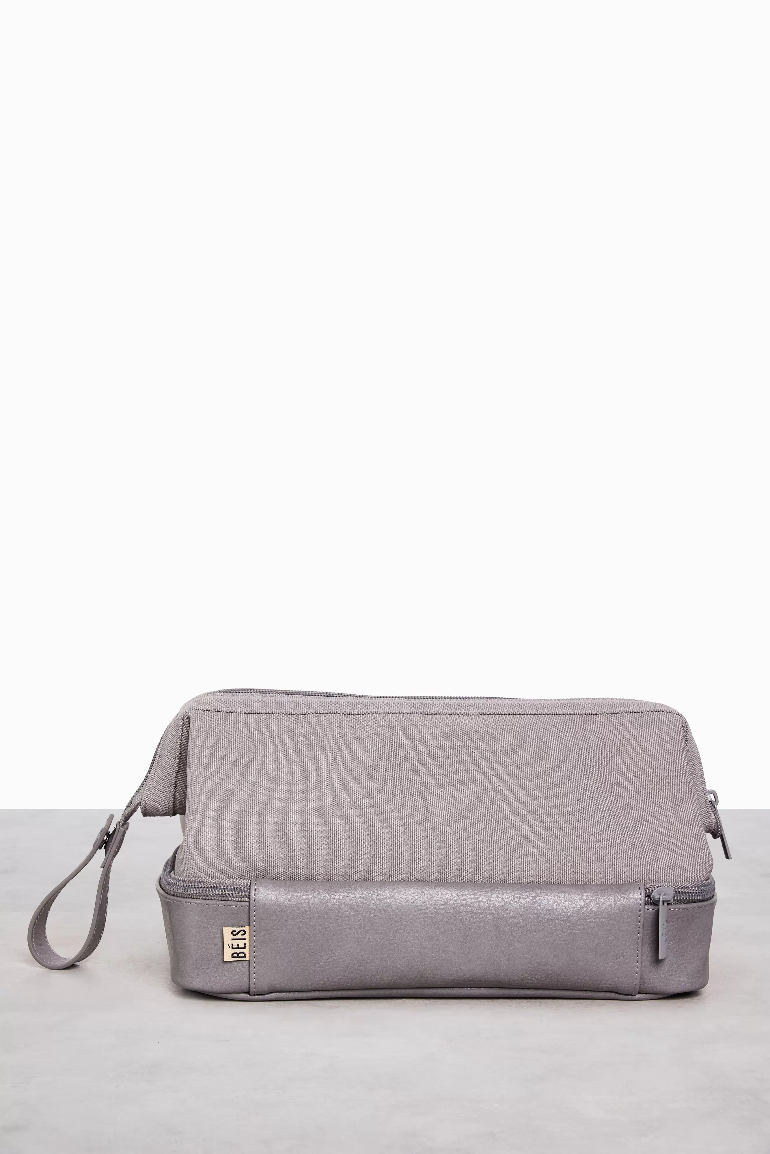 The Dopp Kit in Grey